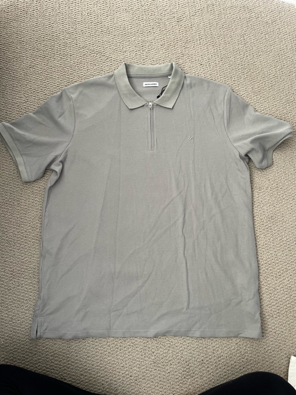 Jack & Jones Light Gray Short-Sleeve Half-Zip Short Sleeve Shirt